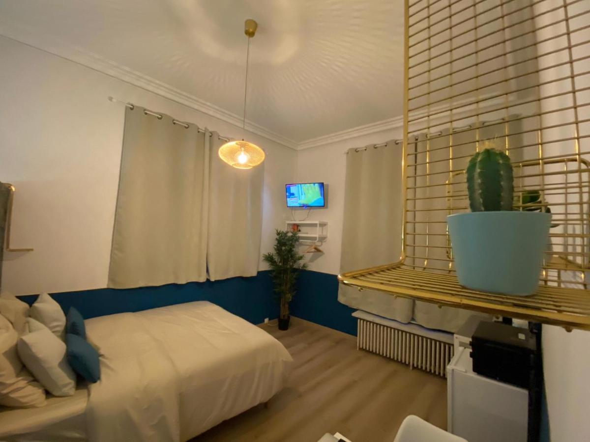Capstay Roubaix Lille Private Shower & Netflix ภายนอก รูปภาพ