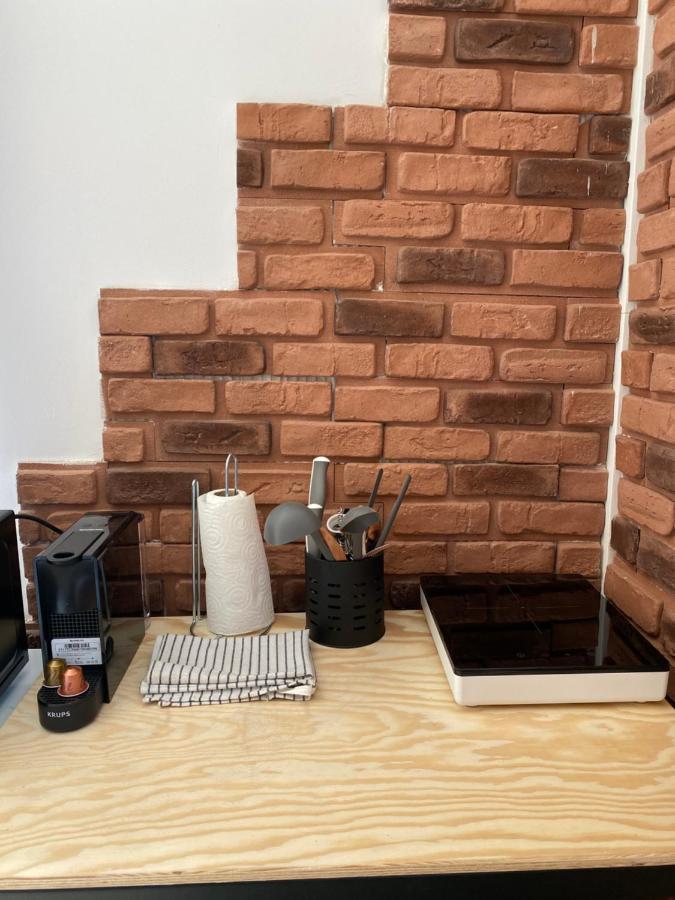 Capstay Roubaix Lille Private Shower & Netflix ภายนอก รูปภาพ